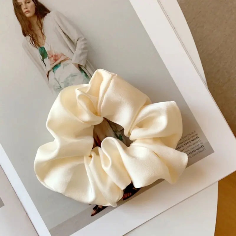 1Pack Satin Hair Scrunchies for Women - Glossy Satin Scrunchies for Hair Satin Scrunchies for Girls Holiday Gift Silk Hair Tie No Damage Cute Satin Hair Scrunchie for Styling
