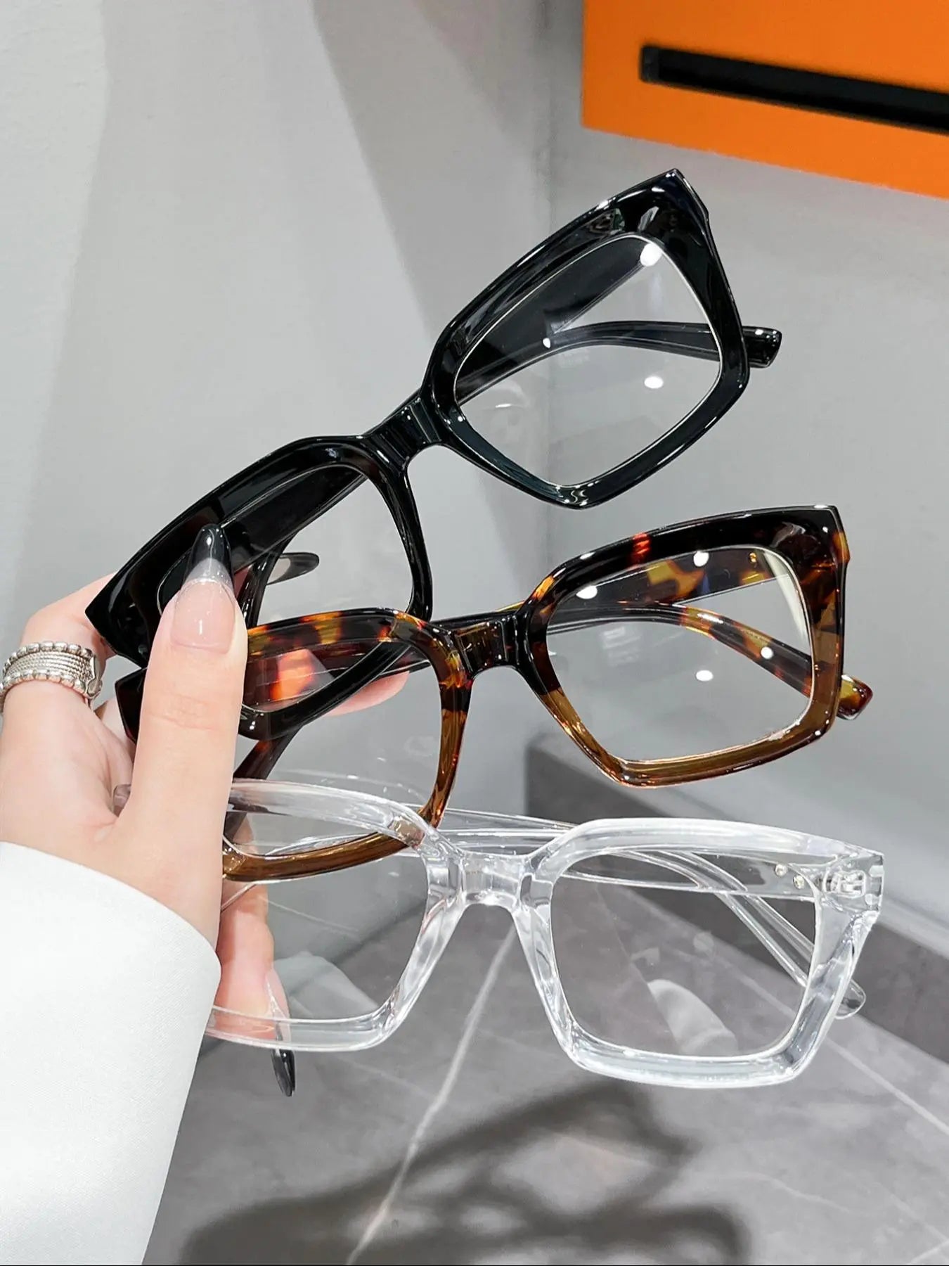 Simple Anti-Blue Light Eyeglasses for Everyday Use, Basic Square Frame Fashion Eyeglasses for Women & Men, Perfect for Student Daily Use, Stylish Square Frames, Casual Eyeglasses